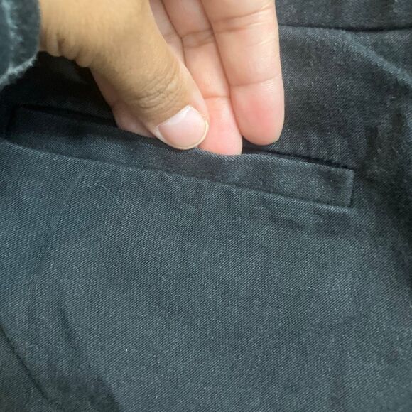 624. Anthropologie “The essential crop flare” black size 8 - Picture 6 of 9